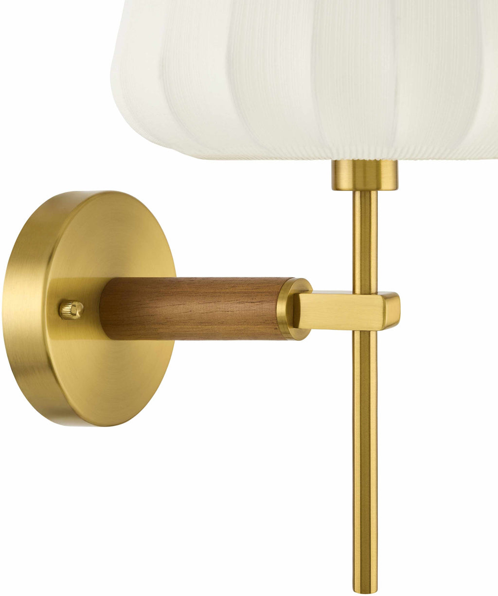Guenrouet Metallic - Brass Wall Sconce